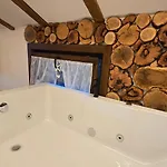 Guest house панорама Leshten