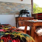 Guest house панорама Leshten