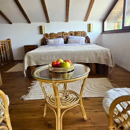 панорама Guest house Leshten